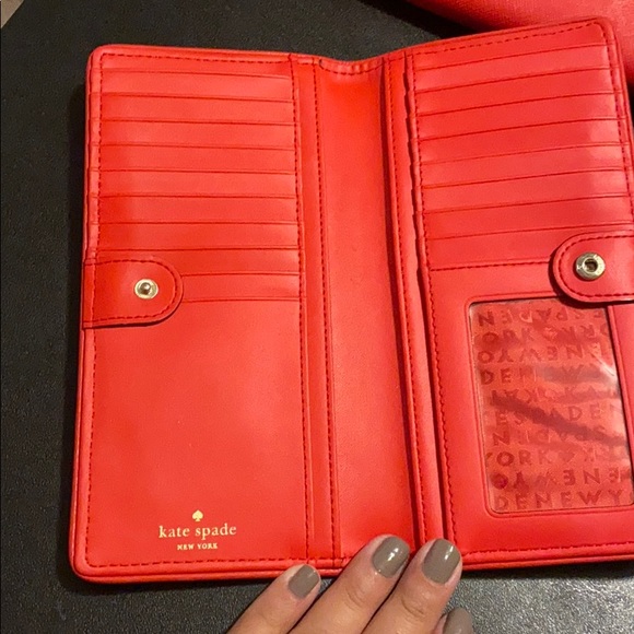 Kate spade wallet - Picture 2 of 3